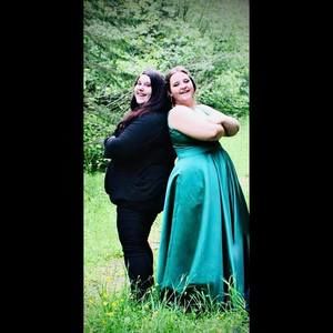 Meet your Posher, Naomi